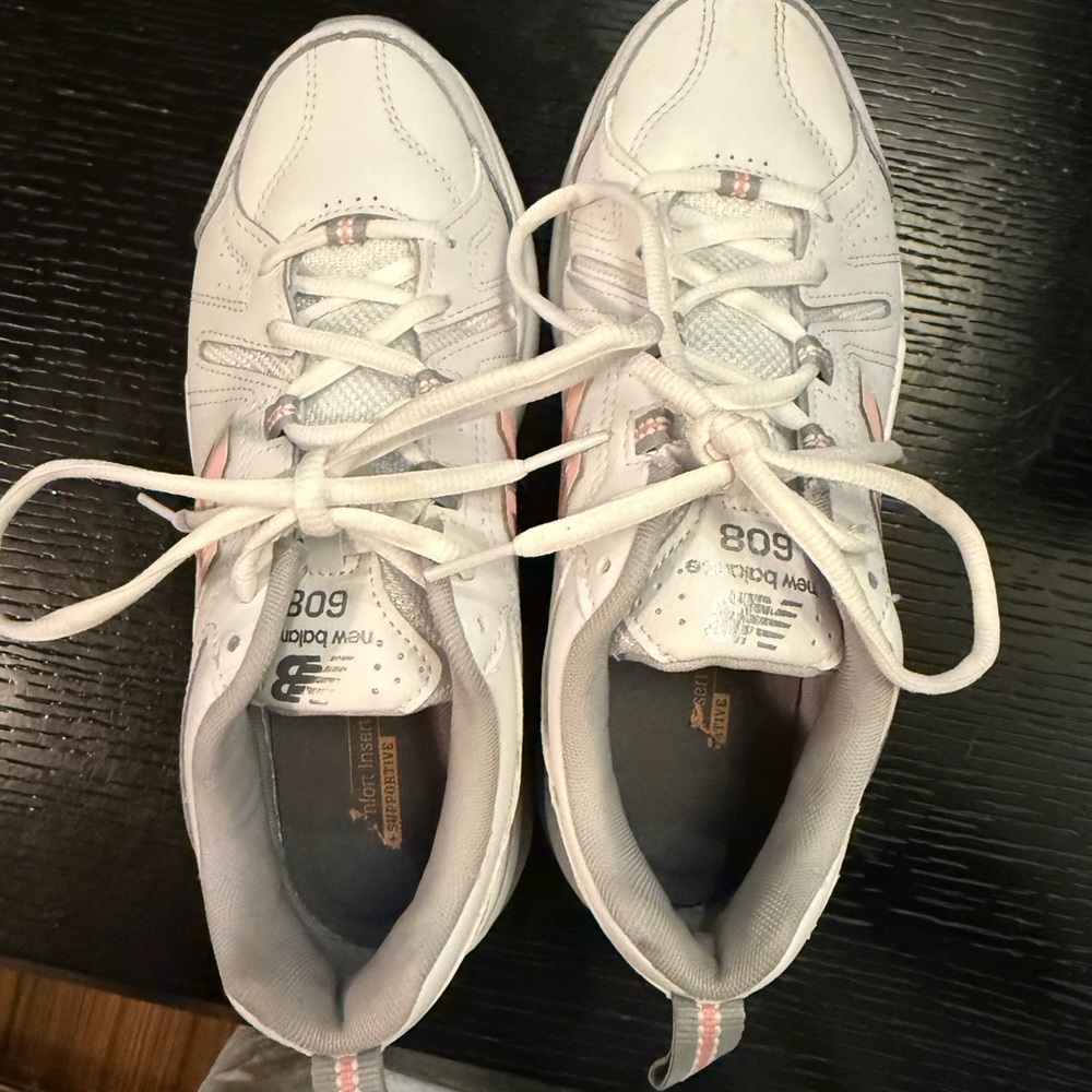 pink/white new balance 608